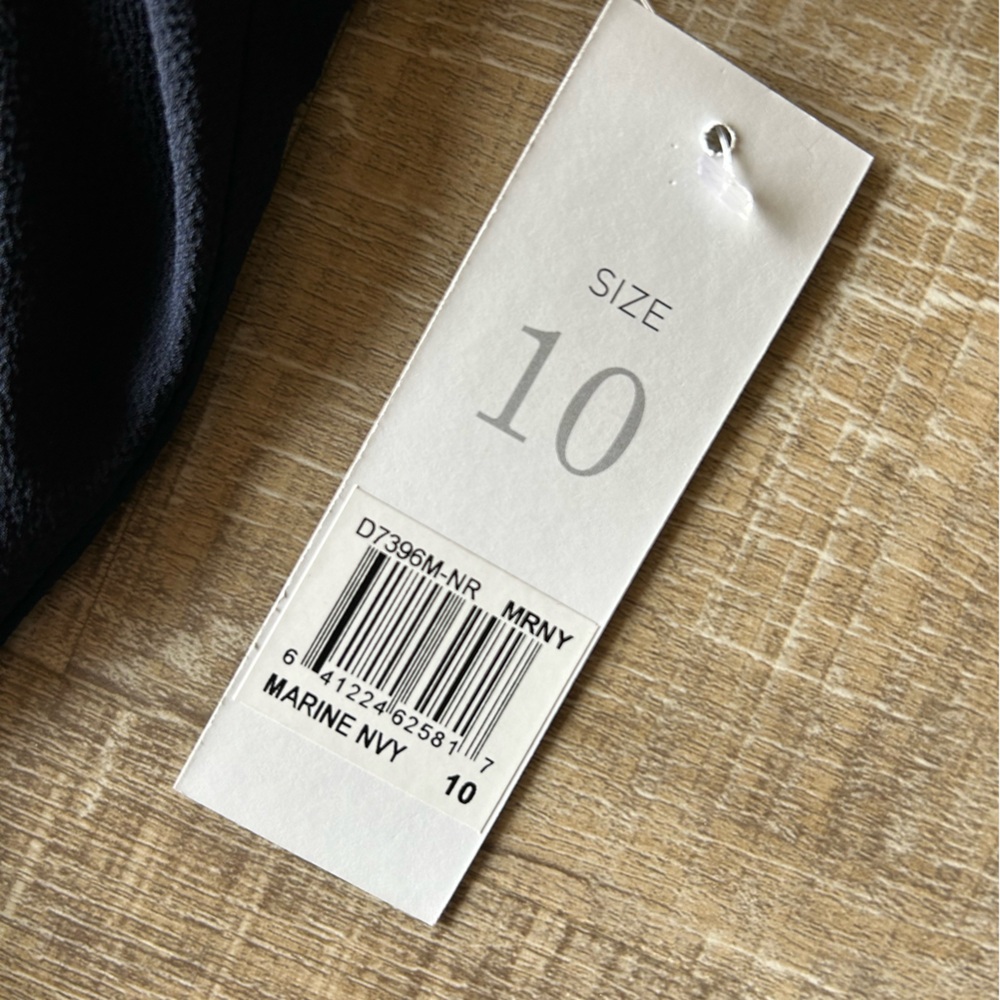 NEW Donna Morgan Crepe jumpsuit 10 wide leg cropped V-neck tie lightweight blue - Picture 3 of 15